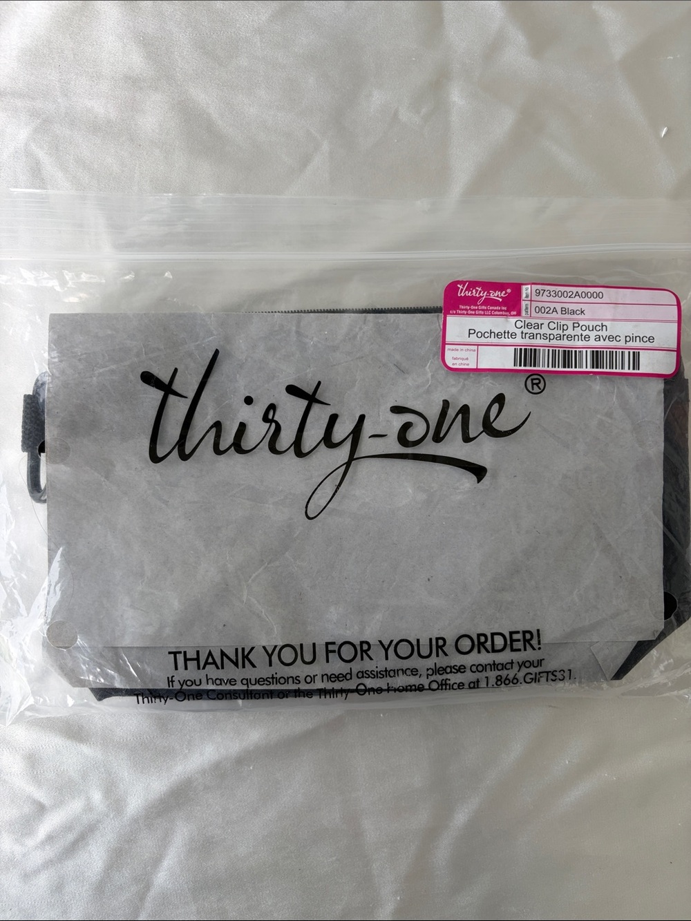 thirty-one Clear Clip Pouch with Black Trim